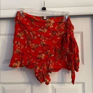 American eagle flower shorts